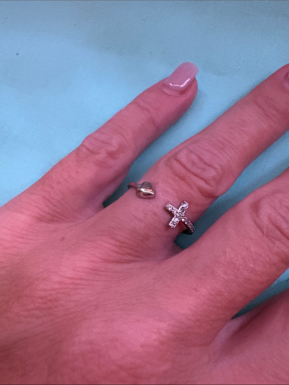 Sterling Silver marked 925 Heart and Cross Ring with CZ Stones 8/9